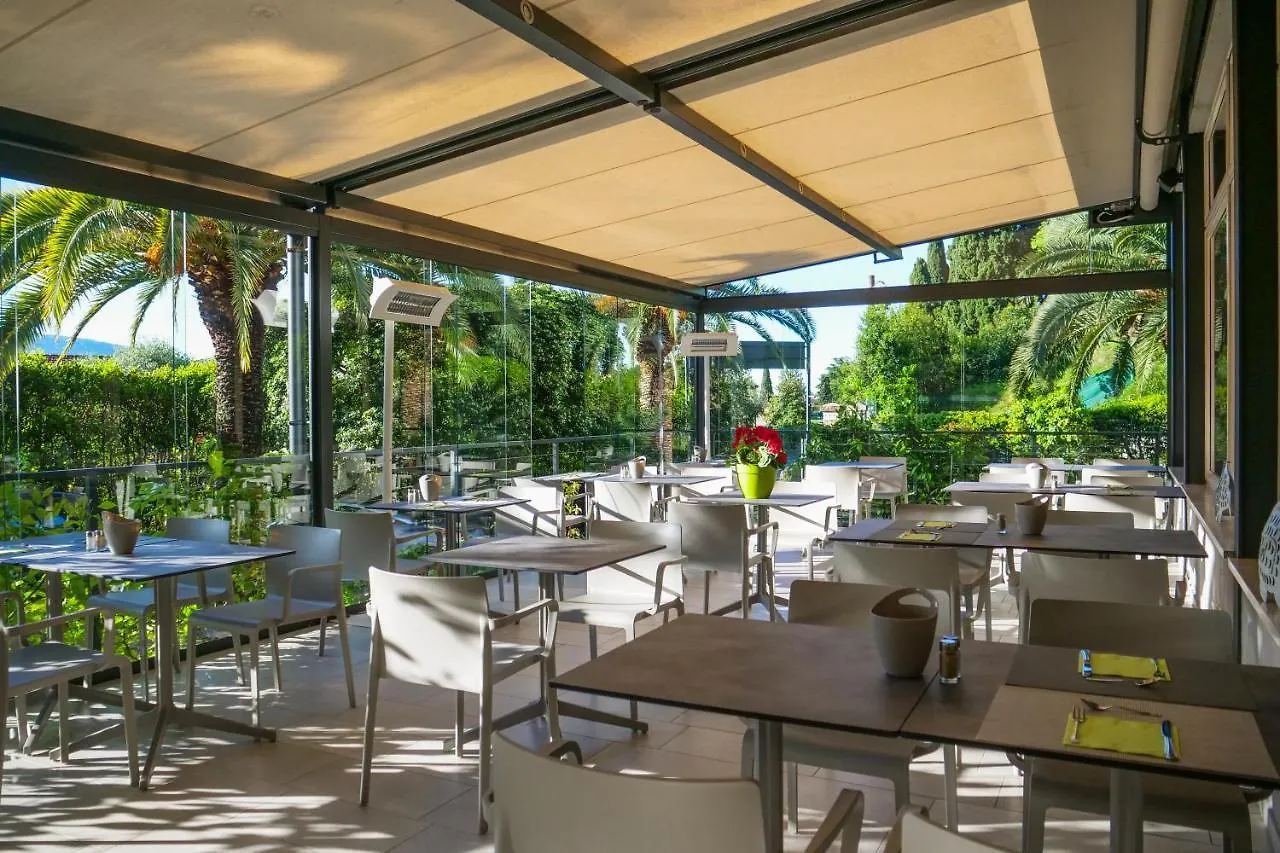 Hotel Livia Gargnano 3*,  Italy