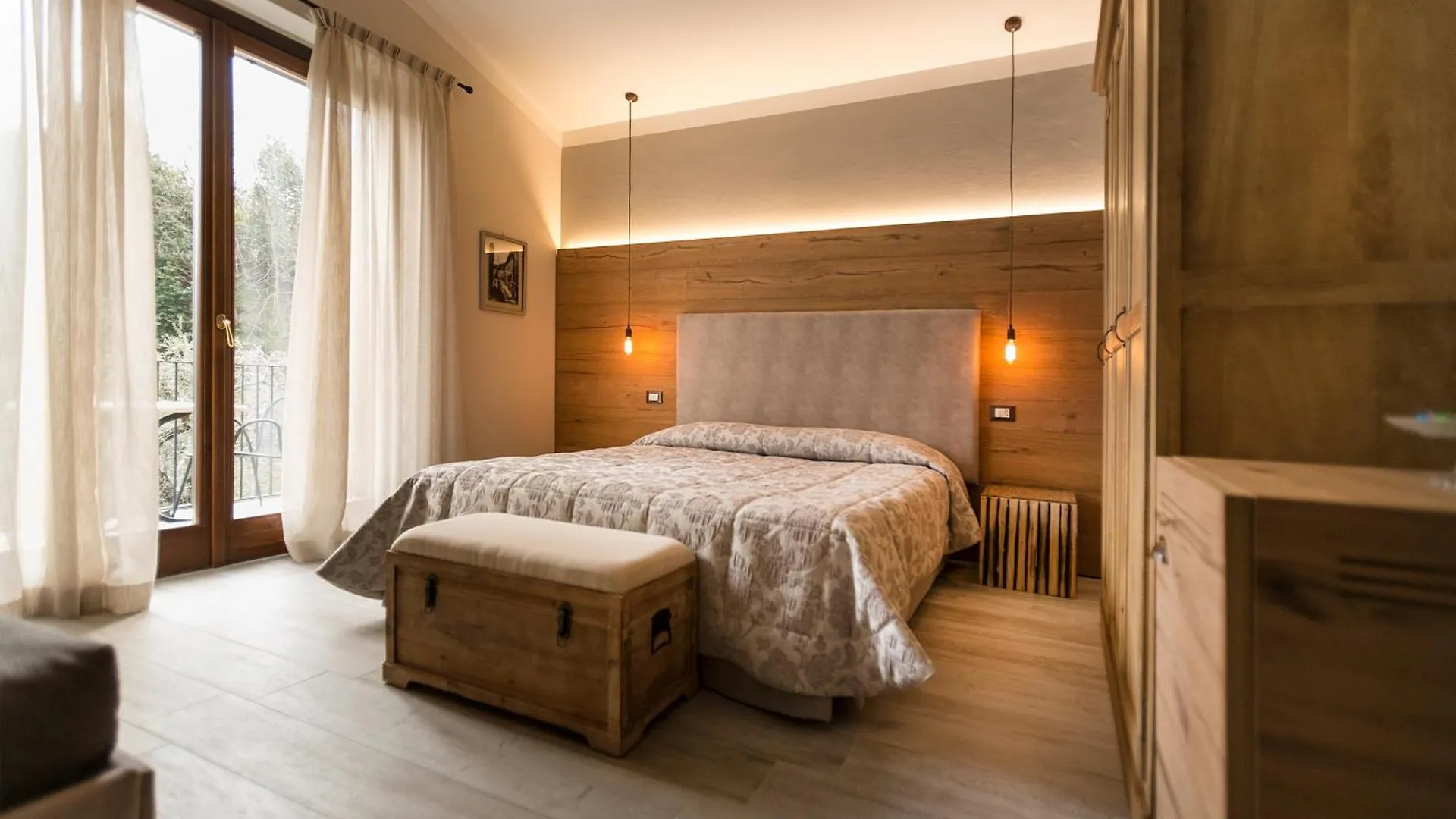 Hotel Livia Gargnano
