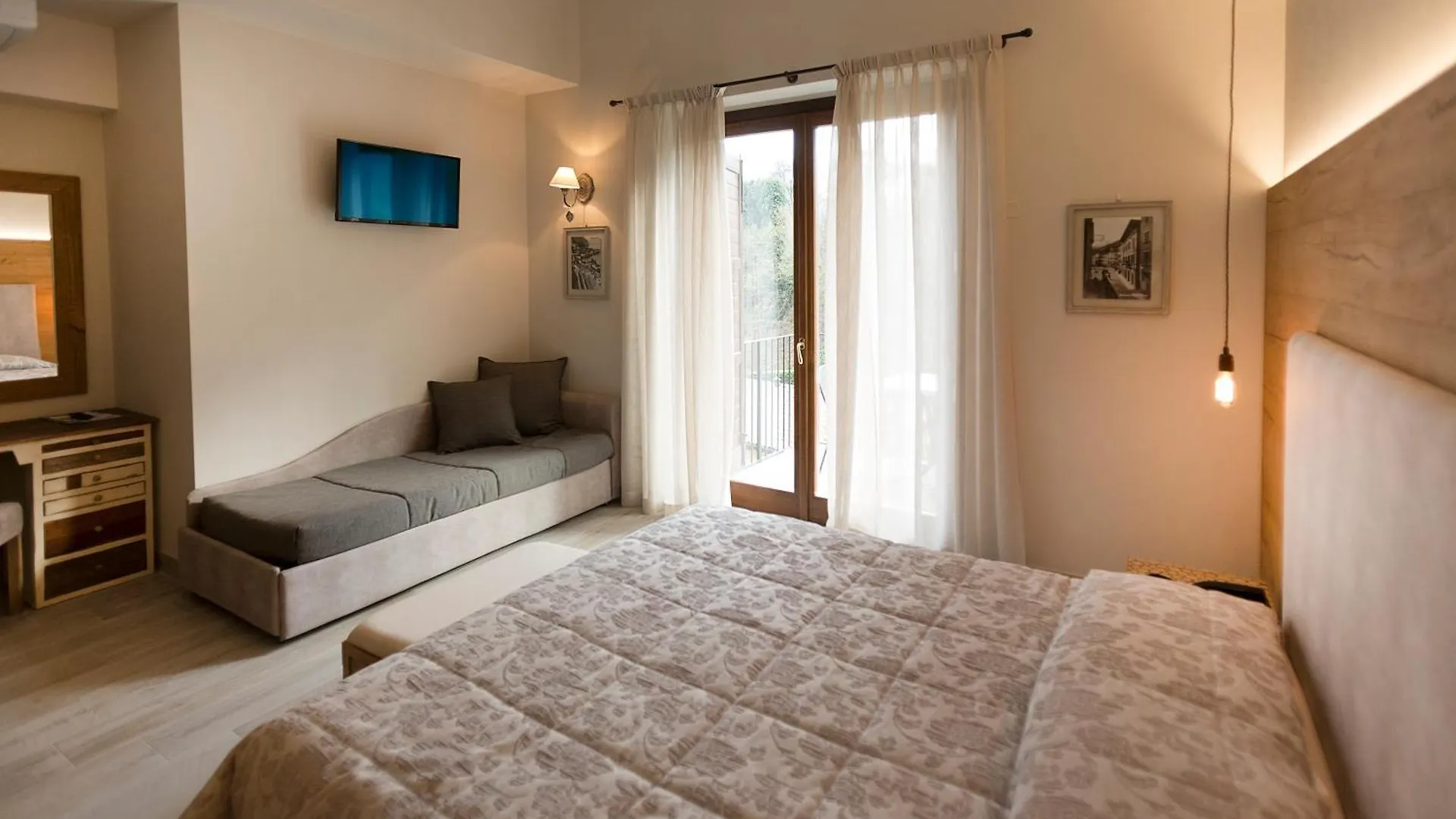 Hotel Livia Gargnano
