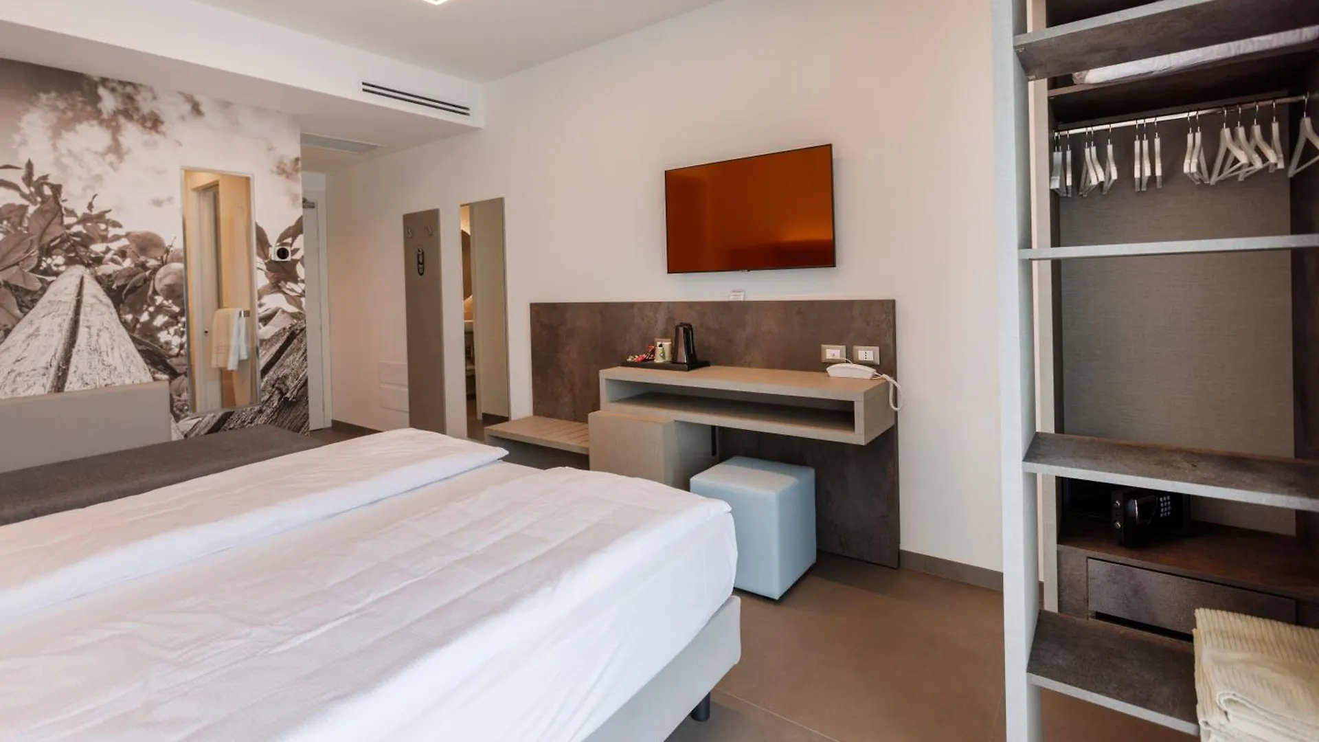 Hotel Livia Gargnano