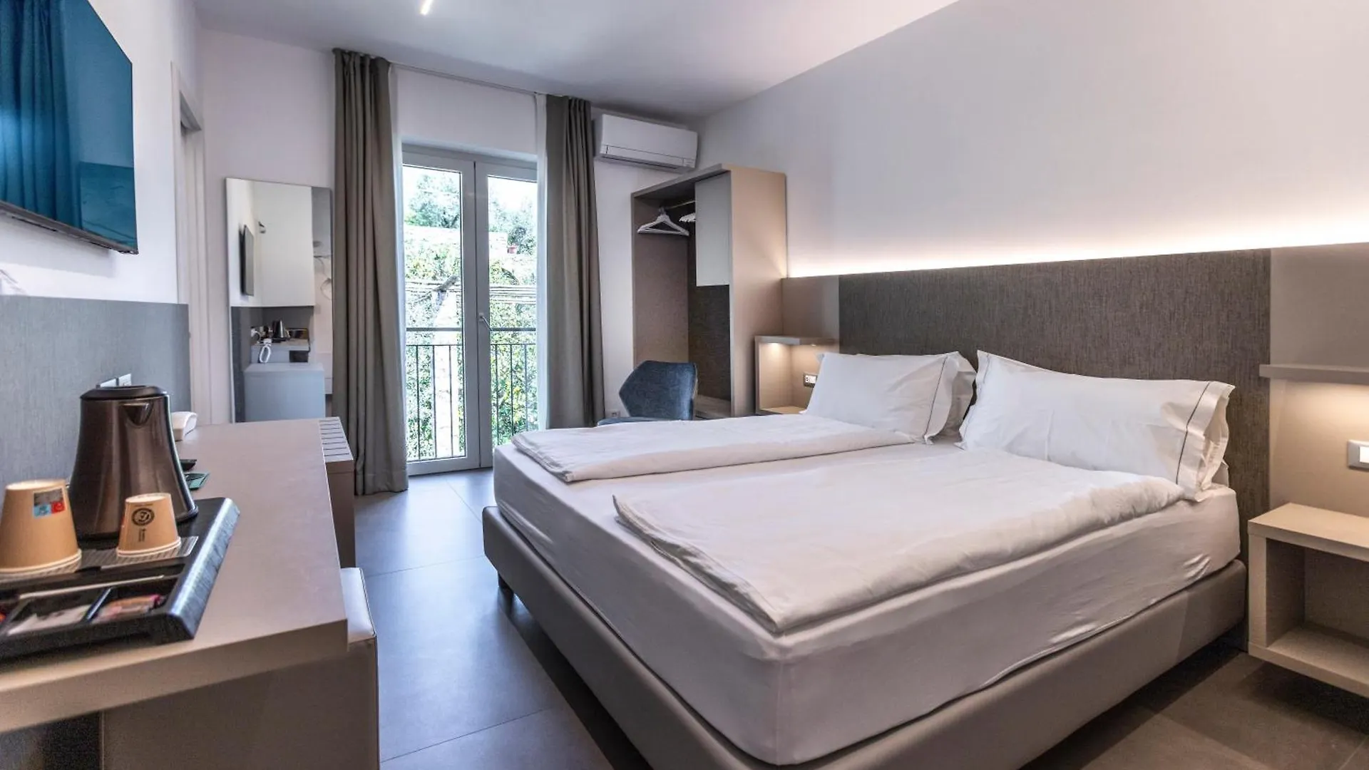 Hotel Livia Gargnano