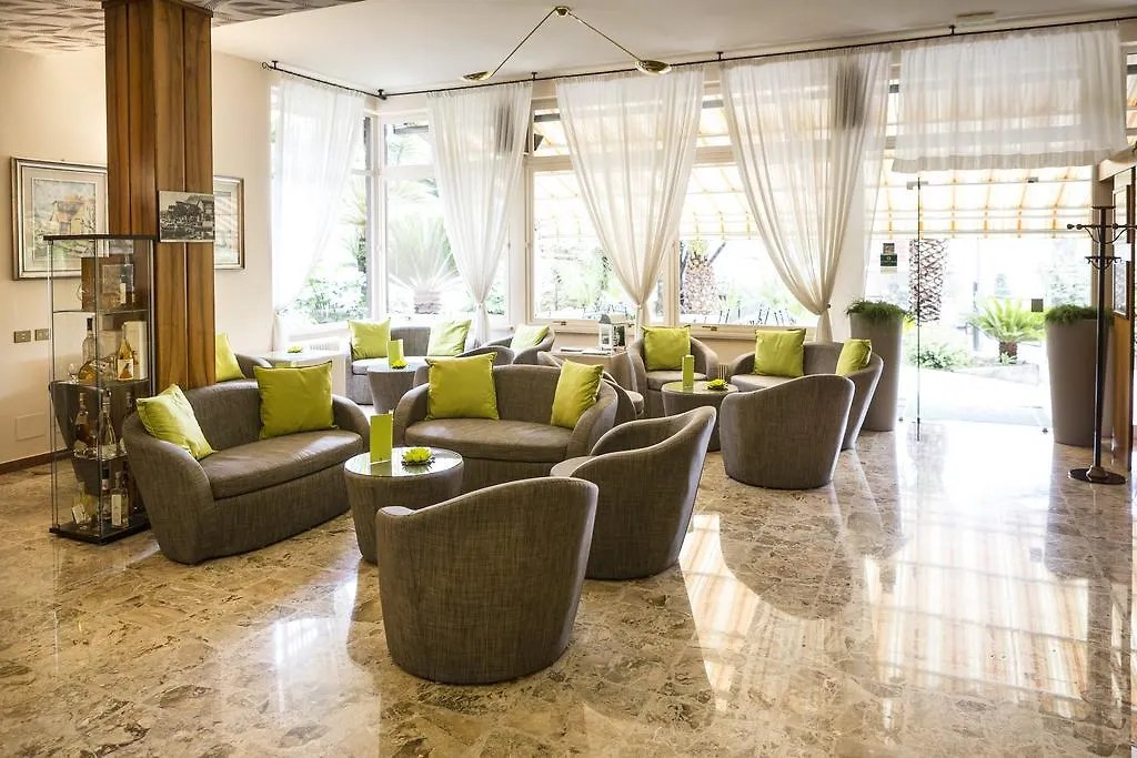 ***  Hotel Livia Gargnano Italy