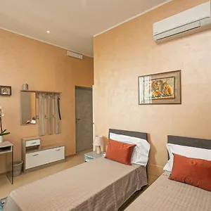 https://affittacamere-gioiello-ambra-genova-genoa.hotelitalianriviera.com